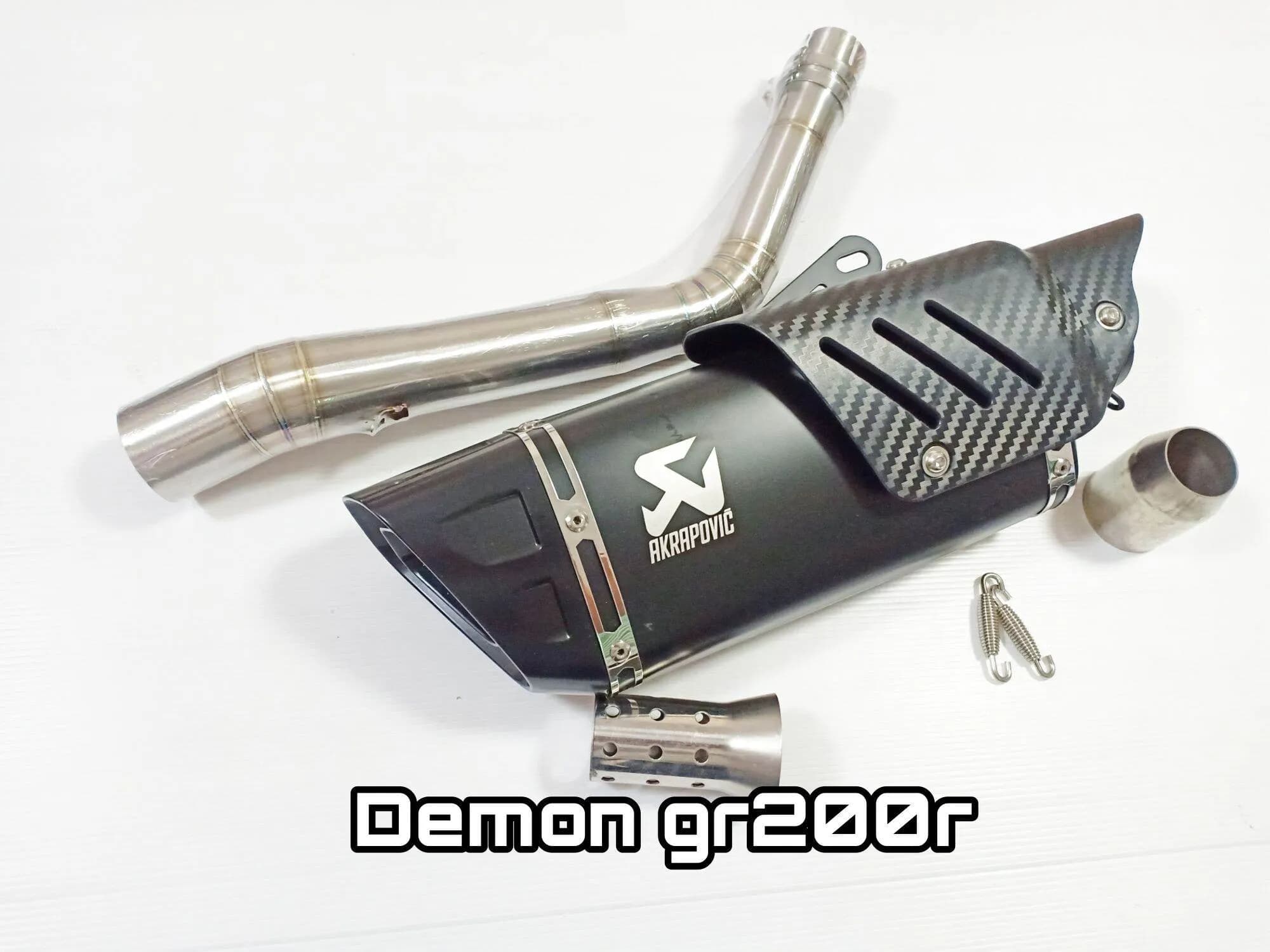 ชุดท่อสลิปออน GPX Demon Gr200R คอแสตนเลสเกรด 30 ปลาย Akrapovic R1 สีดำ