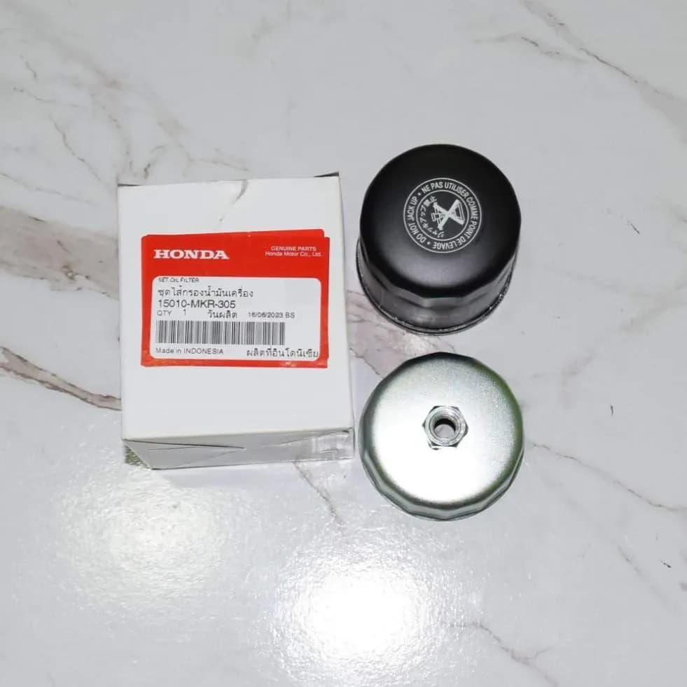 ชุดไส้กรองน้ำมันเครื่อง(พร้อมบล๊อค) Forza 350 ปี2023/ADV 350/Forza 300 G2-3 ปี2018-2020 ราคา/1ชิ้น 15010-MKR-305