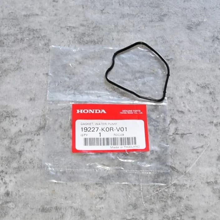 ประเก็นปั้มน้ำ PCX160 ปี2021-2023 /CLICK160 ปี 2022 /ADV160 ปี2023 แท้ศูนฮอนด้า ราคา/1ชิ้น 19227-K0R-V01