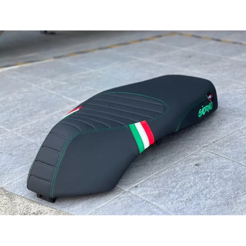 เบาะแต่งทรงเวสป้า Honda Giorno PM Racing Shop