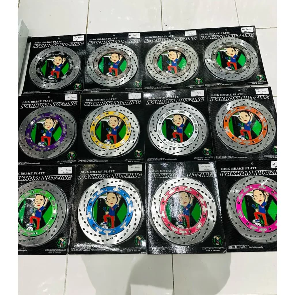 น้าคมน็อตซิ่ง จานสร้างน้าคมหมุดกิ๊ปรูเฉียง(จานดิสหน้าขนาด256mm.เท่าของเดิมติดรถ) Forza300/Forza350