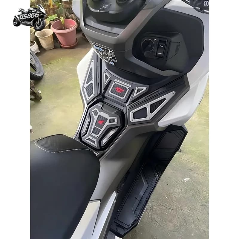 ยางกันรอย ถังน้ำมัน Honda ADV160 สติ๊กเกอร์ ยกชุด แบบหนา ลายนูน แผ่นยางรองถังน้ำมัน 3D 5D พรีเมียม ฟิล์มกันรอย พรม